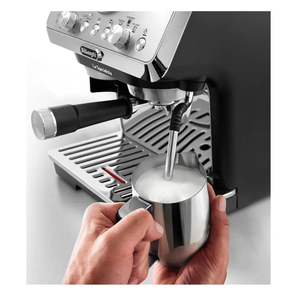 Delonghi La Specialista Arte EC9155.MB, ракурс 3