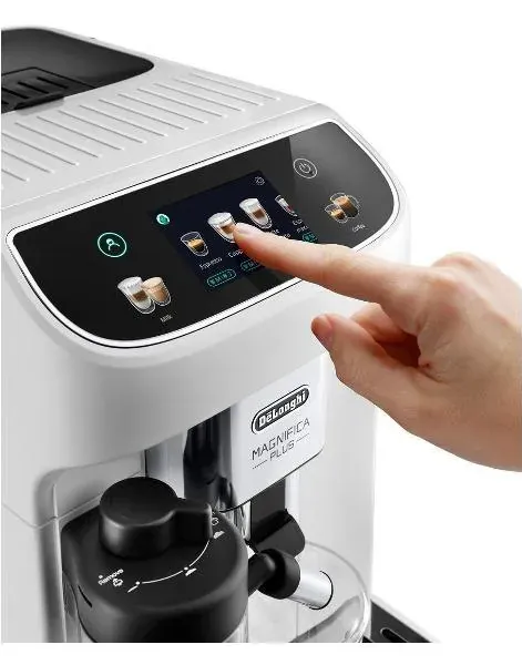 DeLonghi Magnifica Plus ECAM320.60, ракурс 3