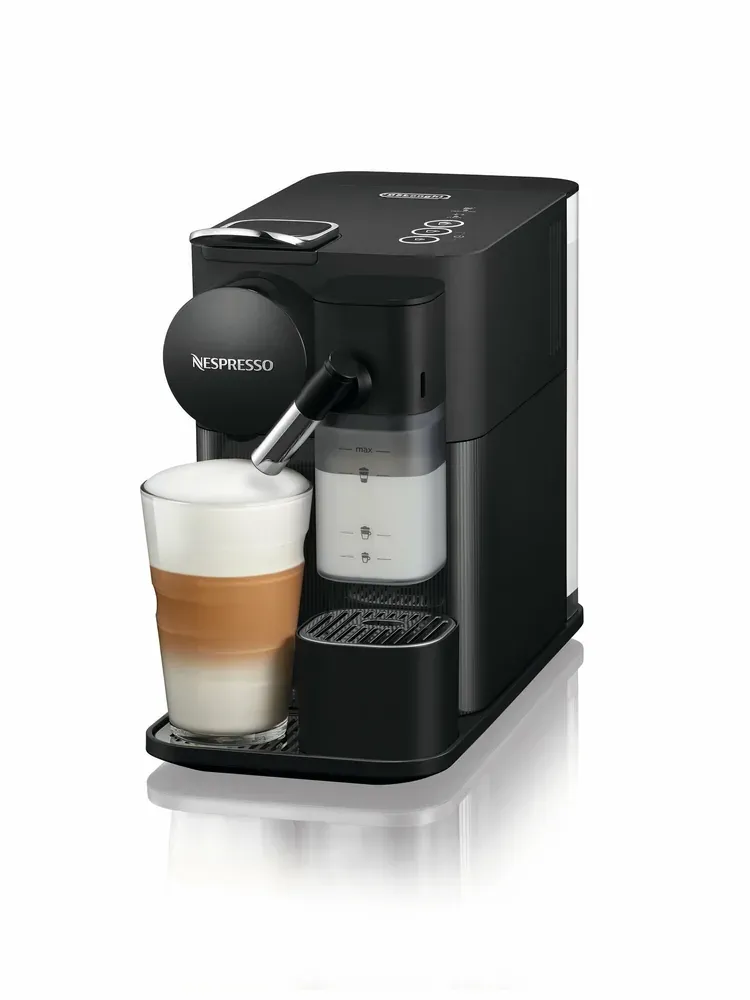 Delonghi Lattissima One EN510, ракурс 2