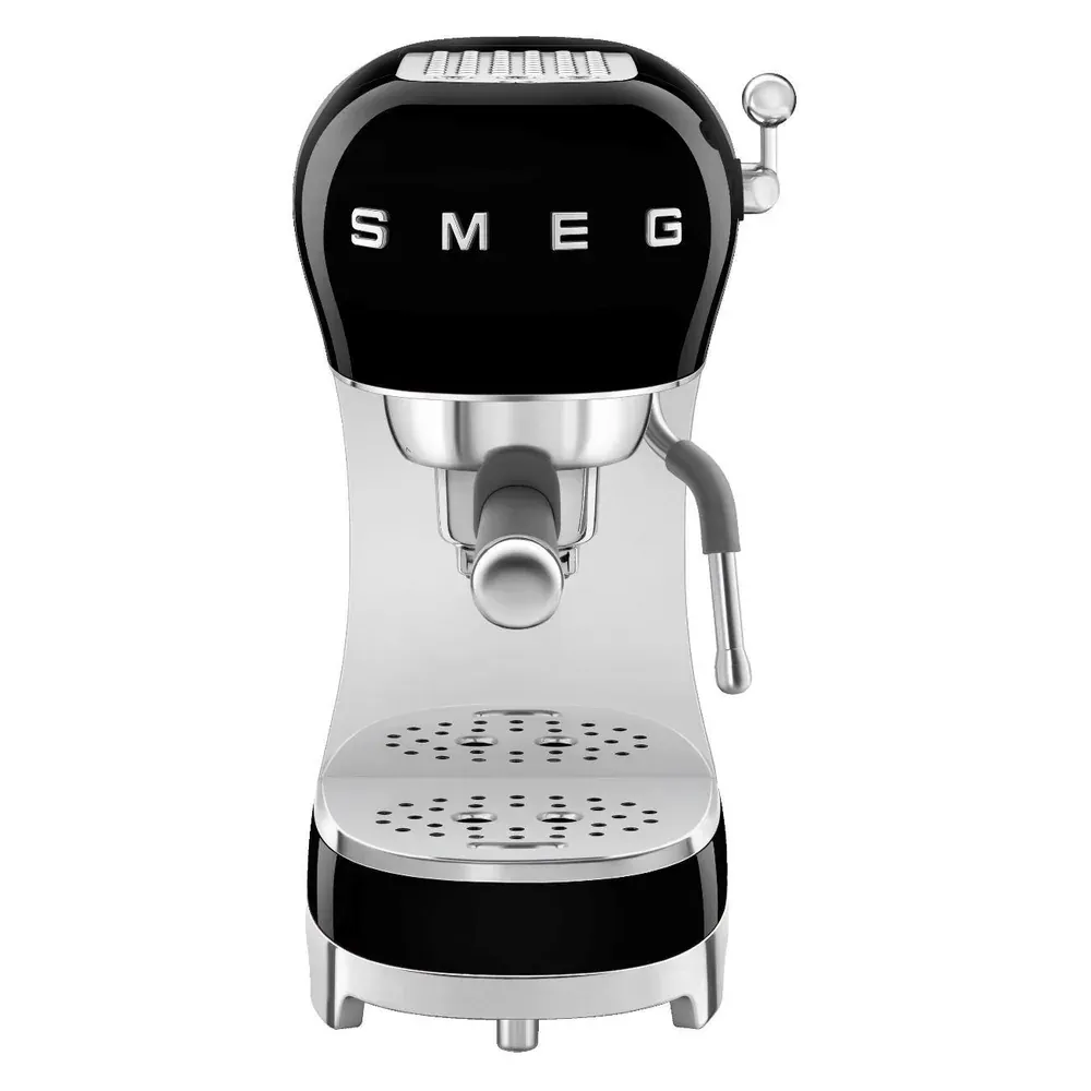 Smeg ECF02WHEU, ракурс 3